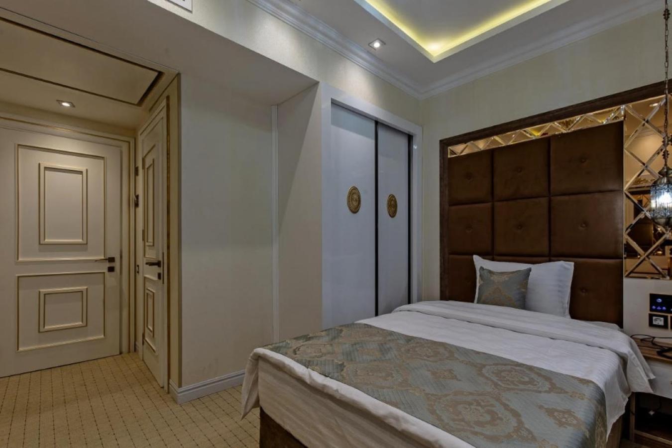 Hotel Aqua Liberty Tbilisi Exteriör bild